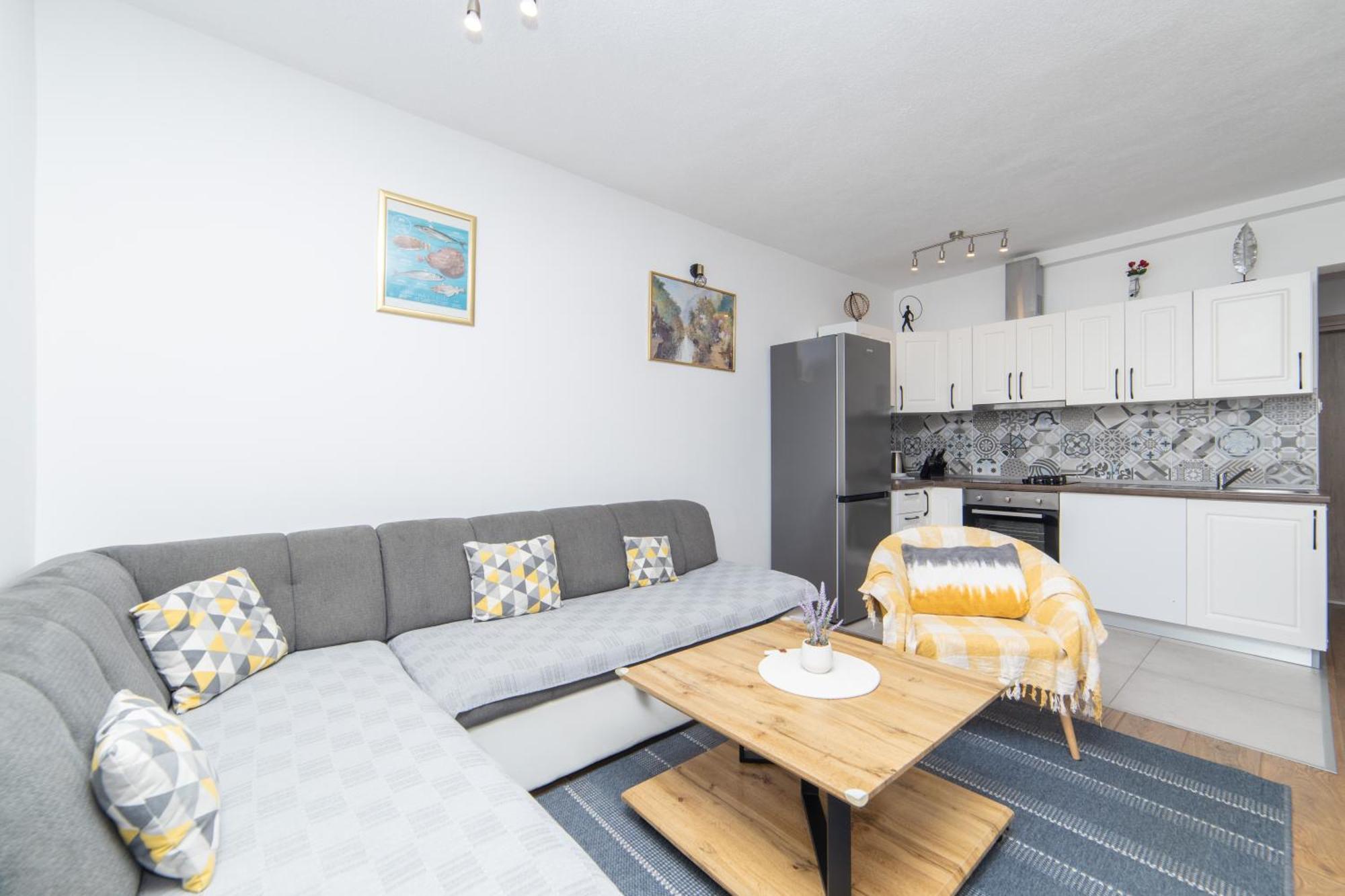 Apartments Ferdo Živogošće Εξωτερικό φωτογραφία