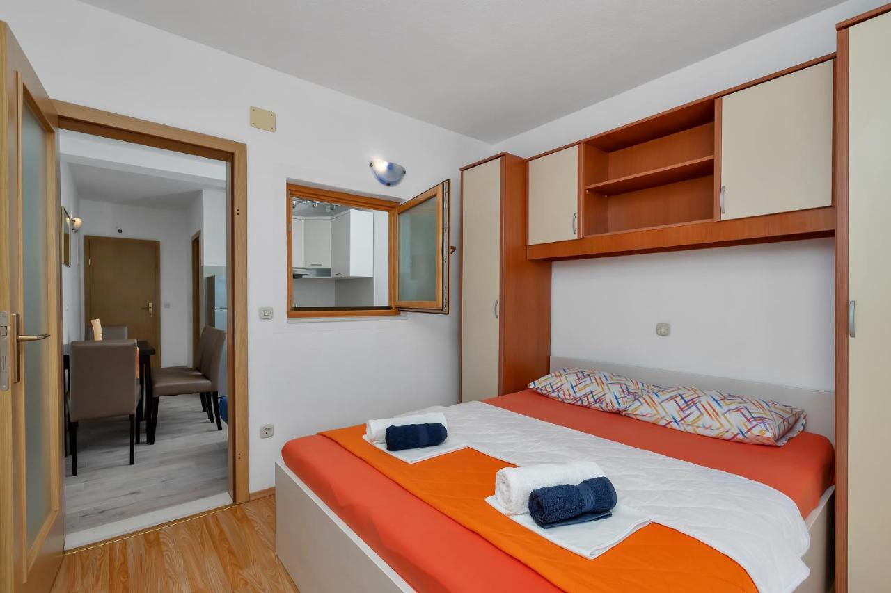 Apartments Ferdo Živogošće Εξωτερικό φωτογραφία