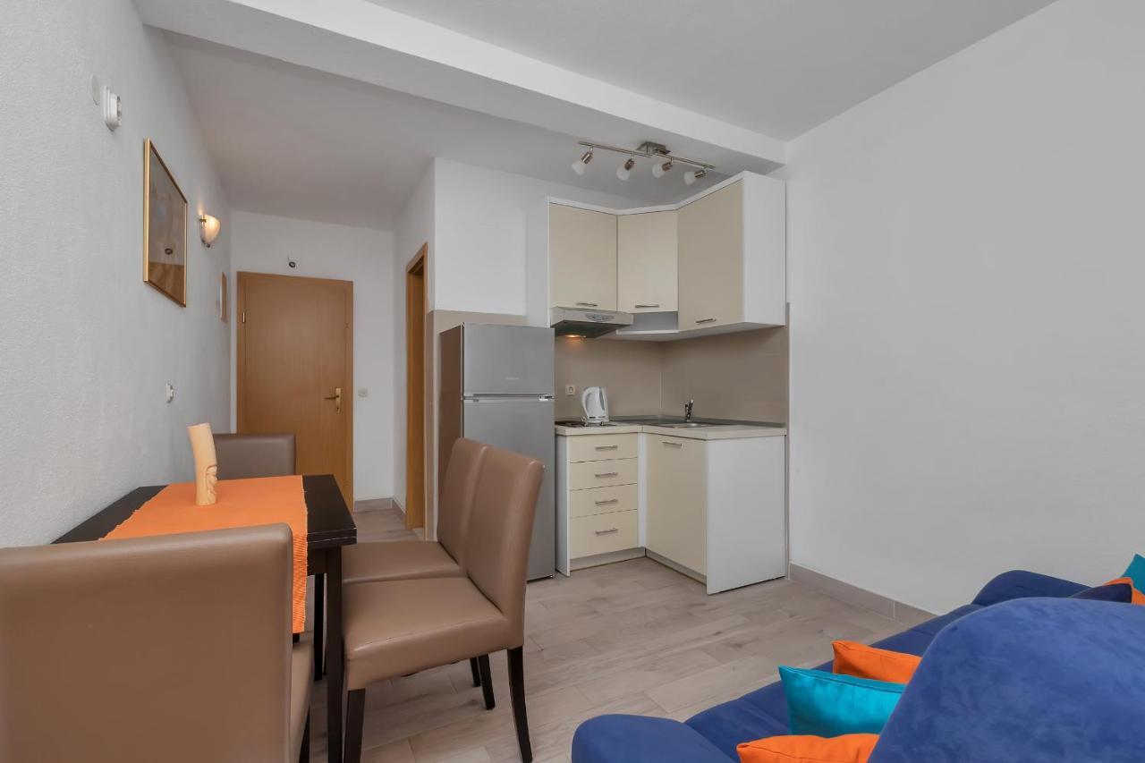 Apartments Ferdo Živogošće Εξωτερικό φωτογραφία